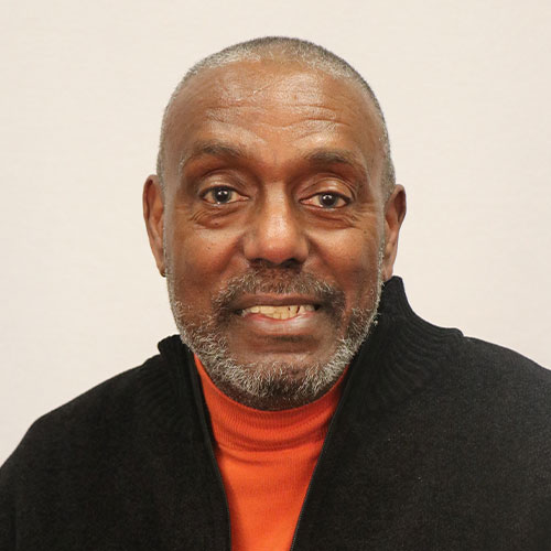 Daryl Dennis