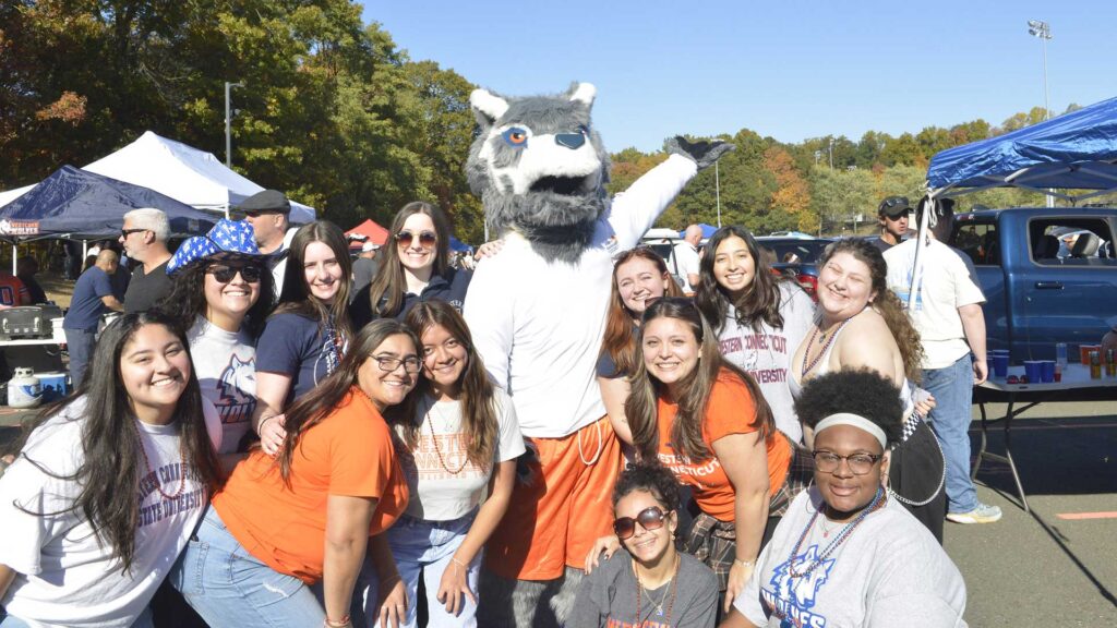 Western Connecticut State University Support Future Wolves