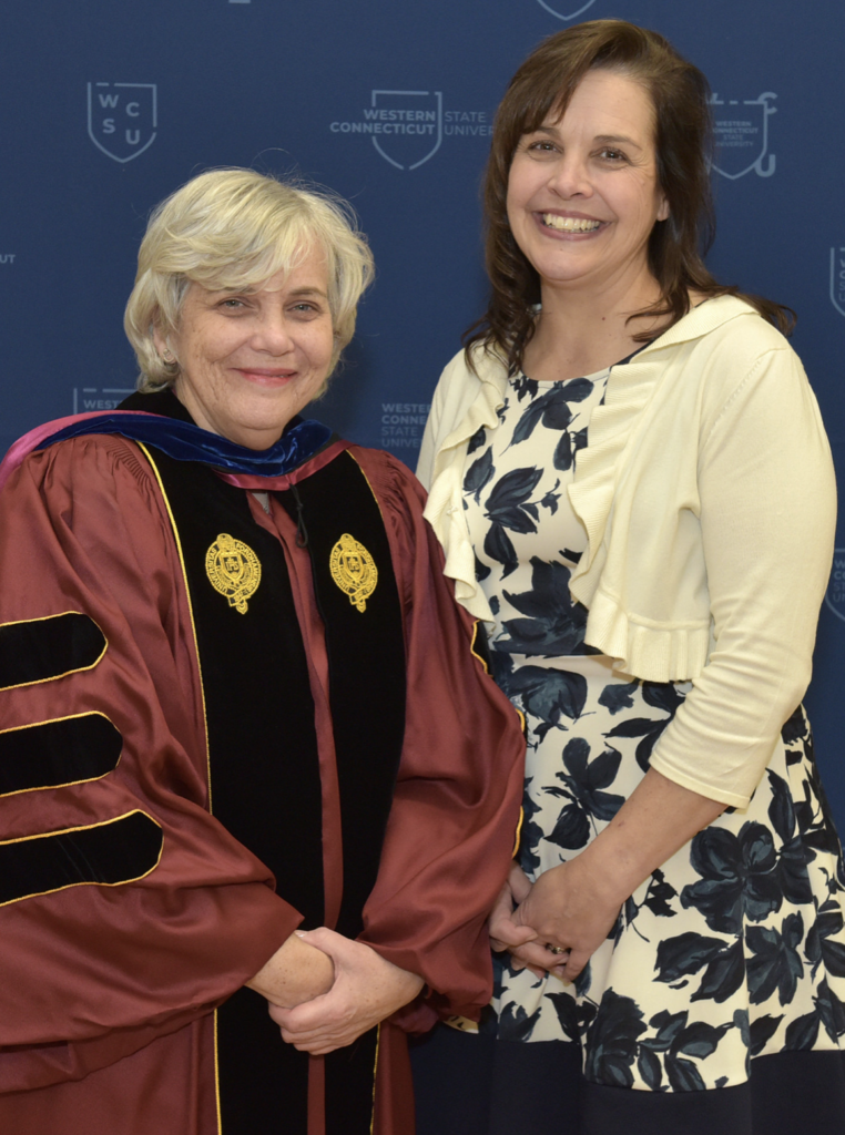 Dr. Mead and Dr. O'Callaghan standing at the award ceremony