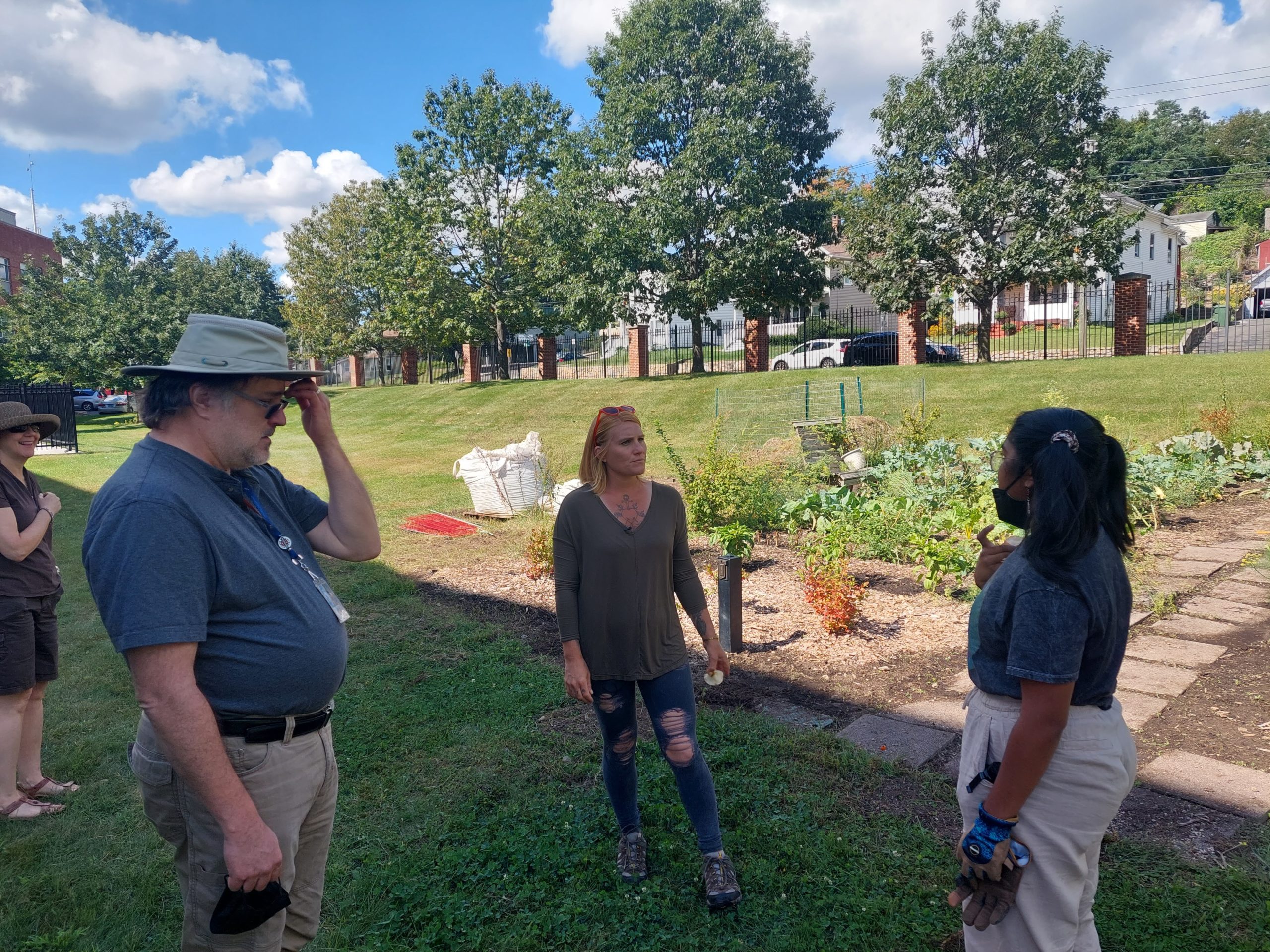 Workday in the garden Fall 2021