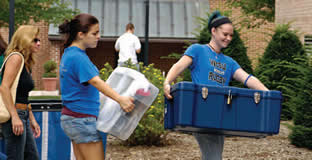 Students moving in