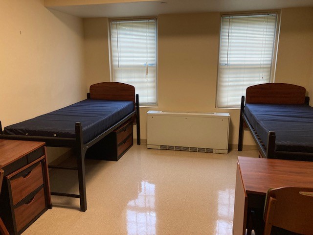 george mason university dorm rooms