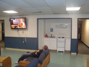 Newbury Floor Lounge &amp; Kitchenette