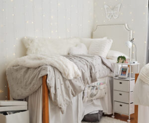 Dormify Bedroom image