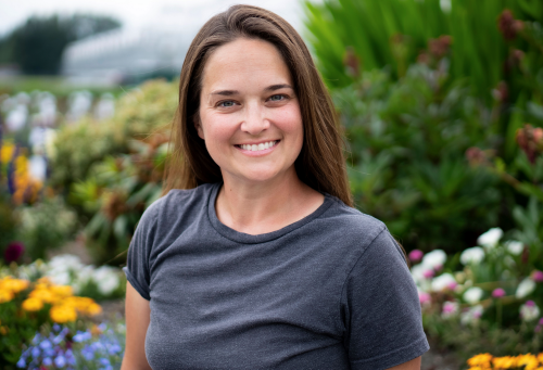 Internship experience launched a decades-long nonprofit career and countless stories for alumna Lindsey Goodwick to share Internship experience launched a decades-long nonprofit career and countless stories for alumna Lindsey Goodwick to share