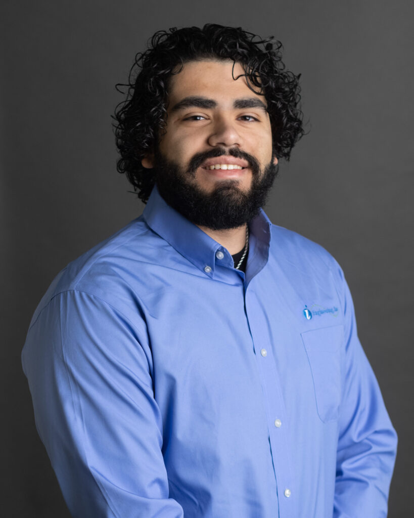 A chance conversation with a high school administrator brought alumnus Luis Corona to WCSU on the way to a rewarding MIS career A chance conversation with a high school administrator brought alumnus Luis Corona to WCSU on the way to a rewarding MIS career
