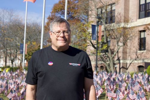 Veteran Malcolm MacKenzie has found his peers — and his flight path — at WestConn Veteran Malcolm MacKenzie has found his peers — and his flight path — at WestConn